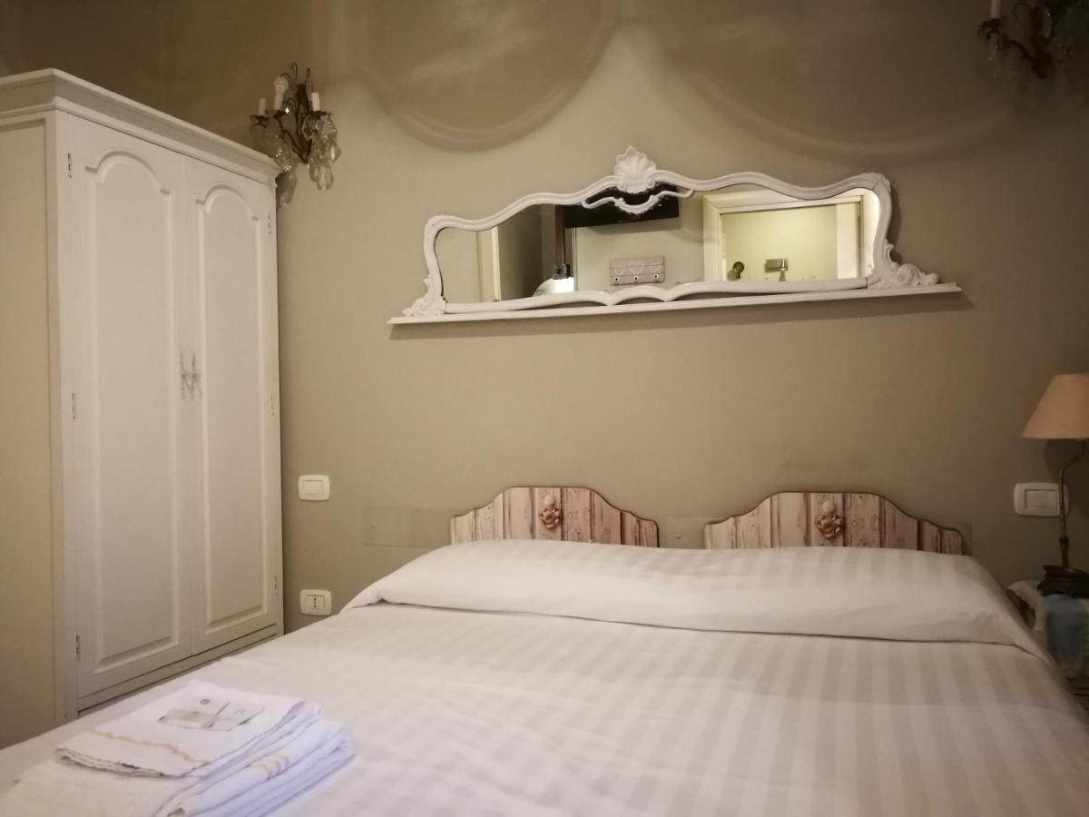 Villa Liberty Ofelia Locazioni Brevi Cagliari Dış mekan fotoğraf