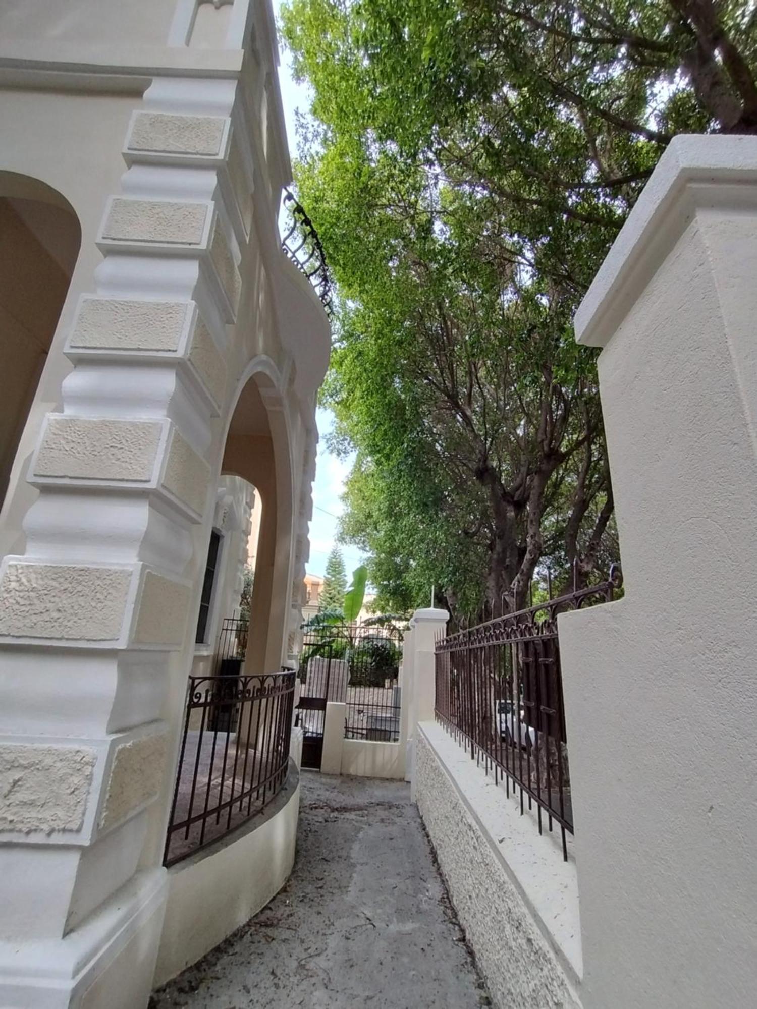 Villa Liberty Ofelia Locazioni Brevi Cagliari Dış mekan fotoğraf